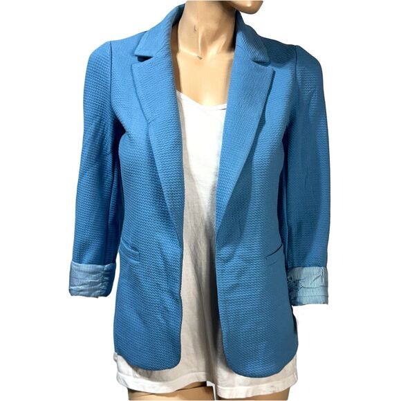 Skies Are Blue Blue Textured Blazer Open Front Size XS Flip Cuff 3/4 Sleeve NWT - Picture 1 of 10